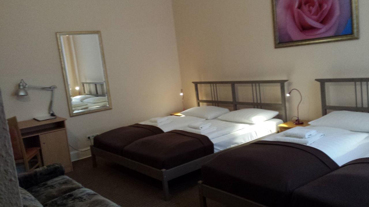 De Ela Hotel 2*