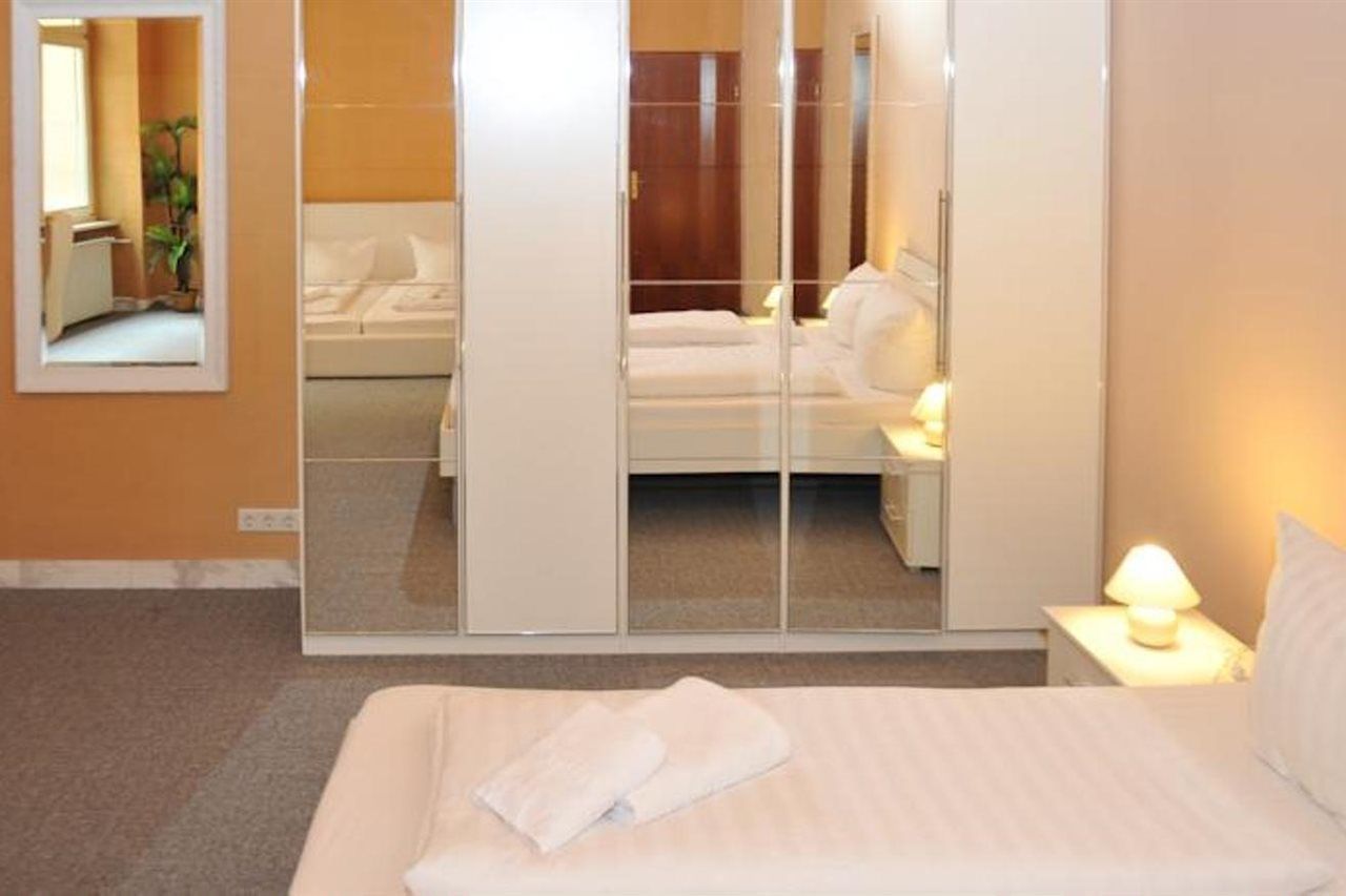 De Ela Hotel Berlino
